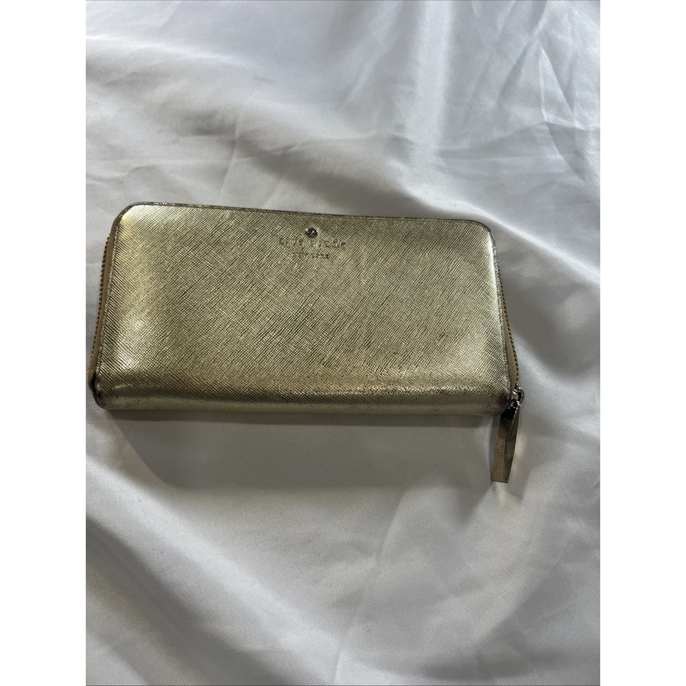 Kate Spadeโ New York l Cedar Street Zip Around Lacey Continental Gold Wallet